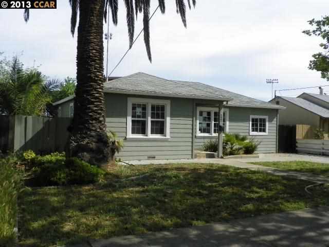 Property Photo:  227 Macarthur Ave  CA 94565 