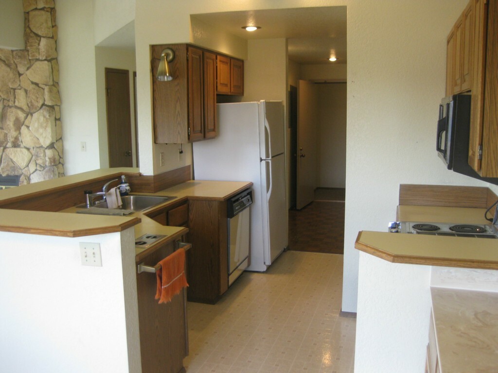 Property Photo: 10601 Bagley Ave N 303 WA 98133