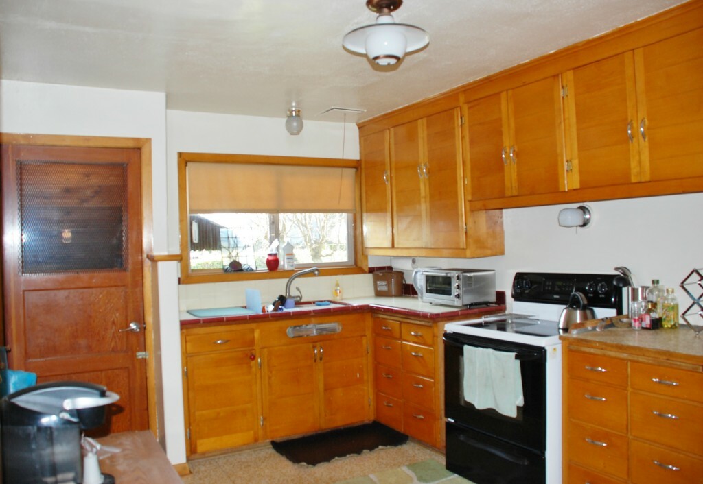 Property Photo: 3606 N 16th St WA 98406