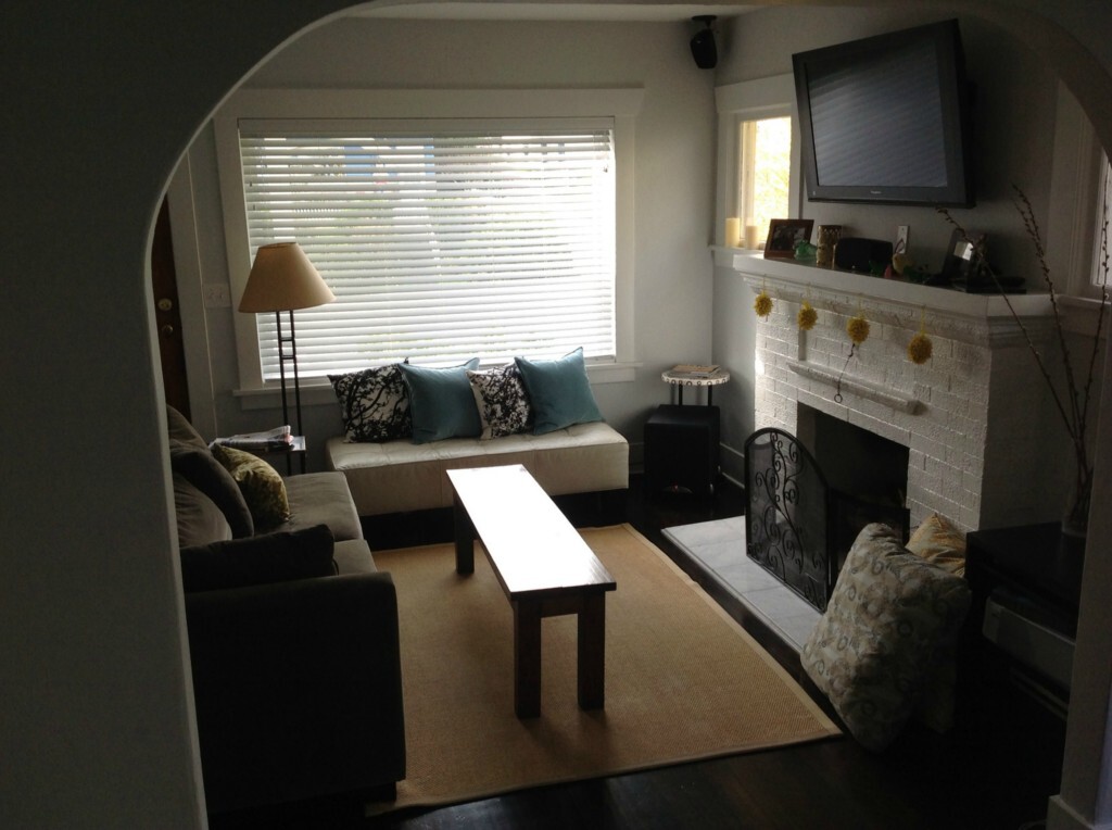 Property Photo: 6512 32nd Ave NW WA 98117
