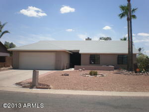 Property Photo:  501 E Viola Street  AZ 85122 