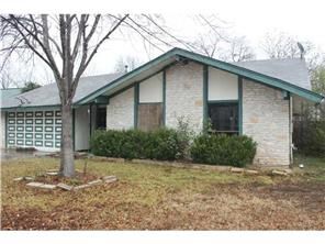 Property Photo:  5211 Hedgewood Drive  TX 78745 