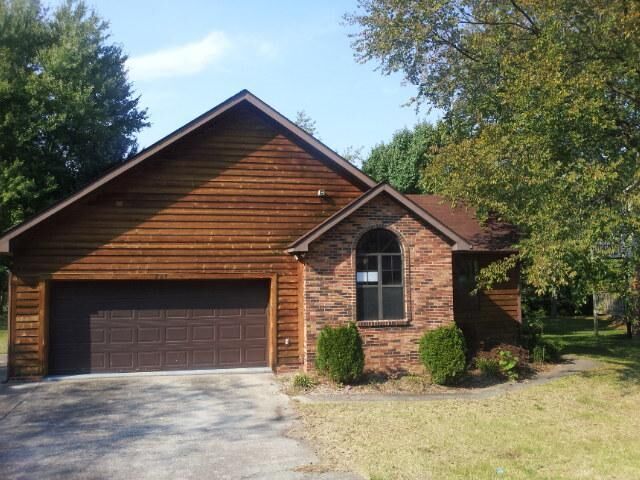 Property Photo: 204 Davis Street KY 40403