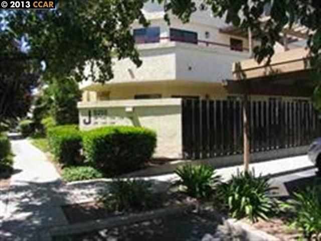 Property Photo:  5055 Valley Crest Dr 186  CA 94521 