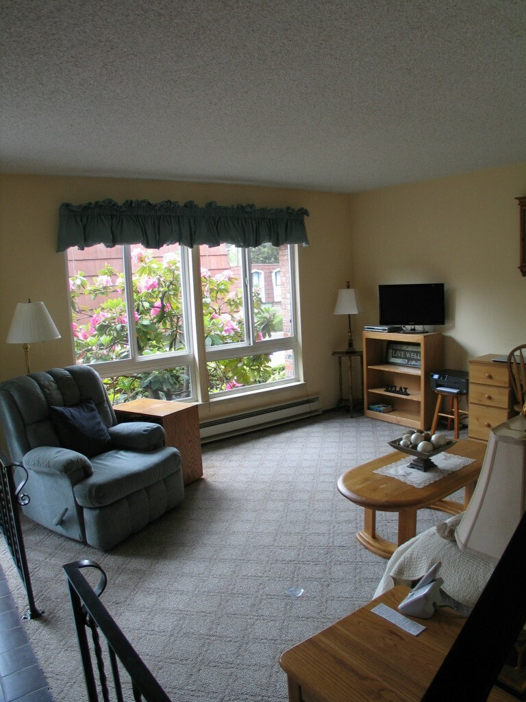 Property Photo:  5311 188 St SW A6  WA 98037 