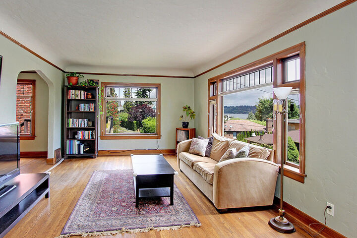 Property Photo:  5511 Seward Park Avenue S  WA 98118