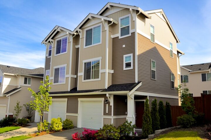 221 126th Place SE B  Everett WA 98208 photo