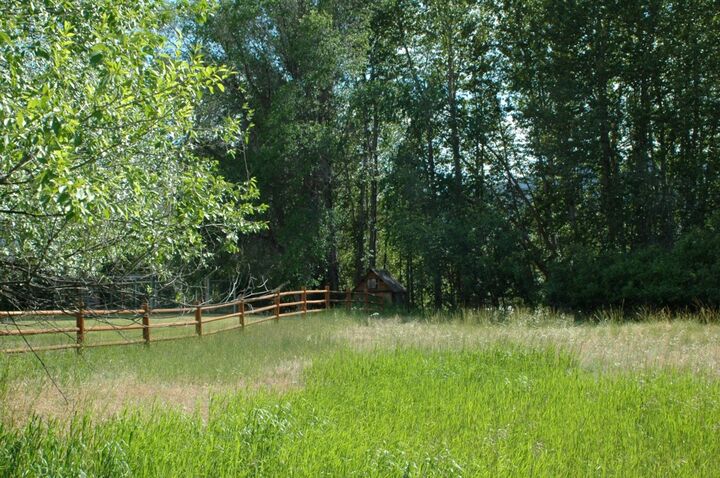 Property Photo:  0 Waring St  WA 98862 