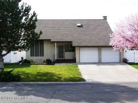 Property Photo:  5506 Bristol Way  WA 98908 