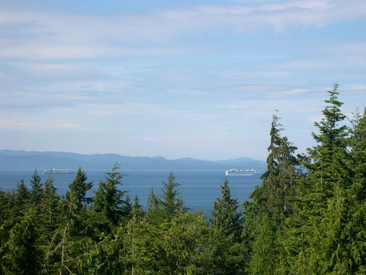 Property Photo: 1664 Freshwater Bay Rd WA 98363