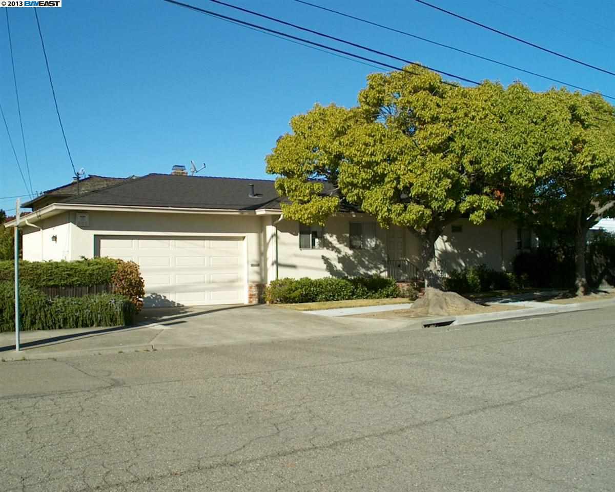 Property Photo:  3251 Calhoun Street  CA 94501-5557 