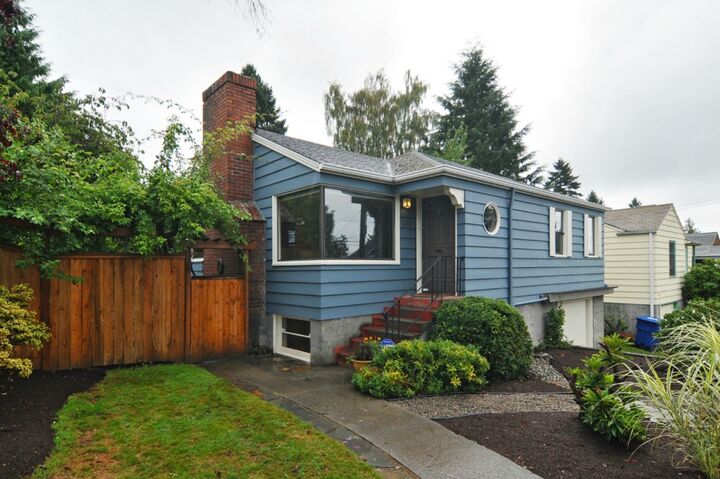 6256 45th Ave NE  Seattle WA 98115 photo