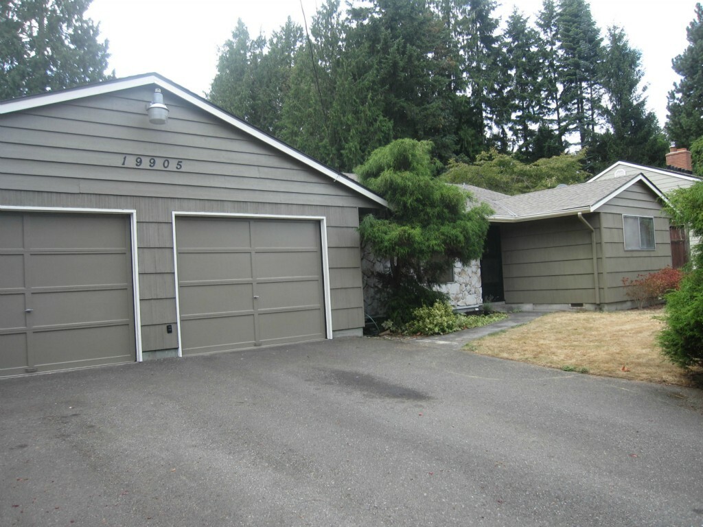 Property Photo:  19905 30th Ave NE  WA 98155 