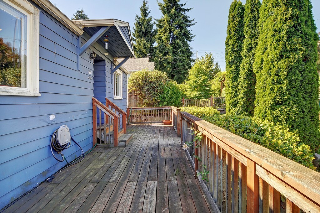 Property Photo: 647 NW 89th St WA 98117