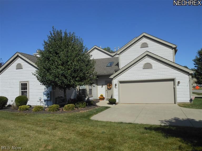 Property Photo:  401 Windjammer Drive  OH 44408 