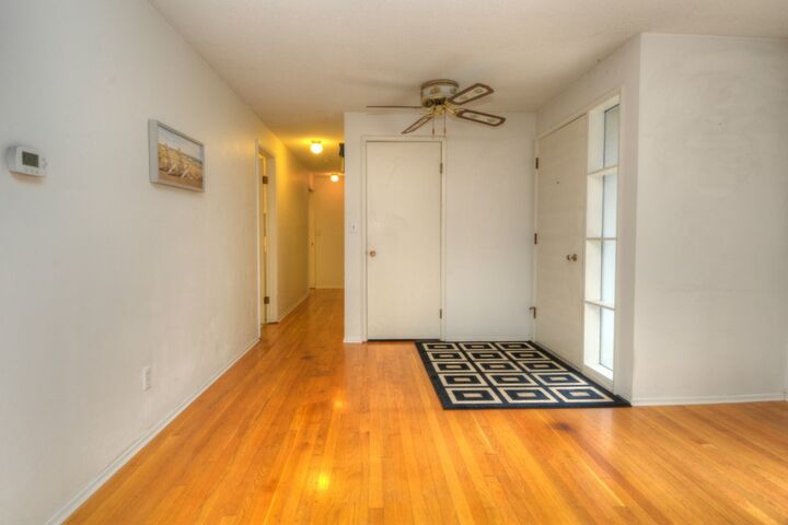 Property Photo: 13042 NE 73rd Street WA 98033