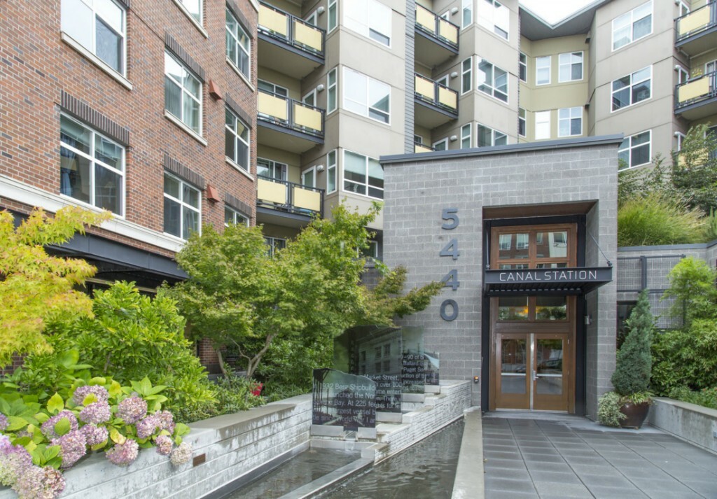 Property Photo:  5440 Leary Av Ct NW 518  WA 98107 