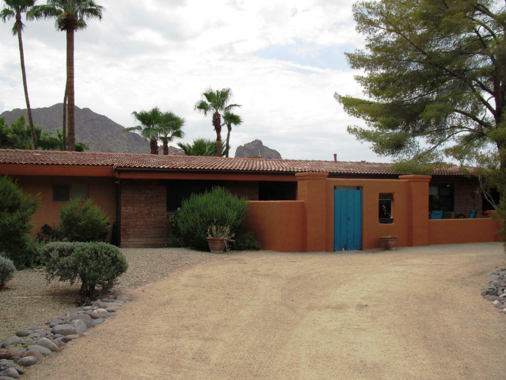 Property Photo:  6051 E Cactus Wren Road  AZ 85253 