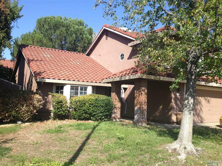 Property Photo: 321 Clarescastle Way CA 95688