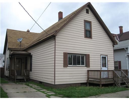 Property Photo: 616 E 14th Street PA 16503