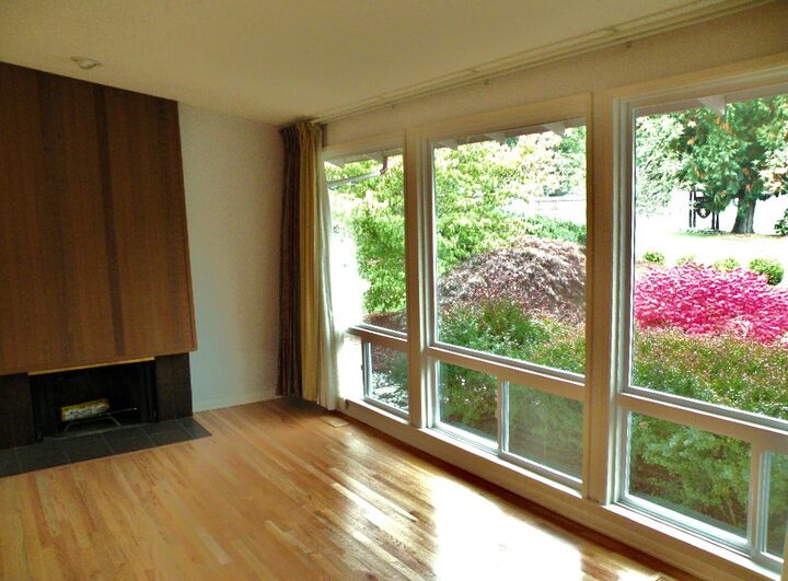 Property Photo:  2404 182nd Ave NE  WA 98052 