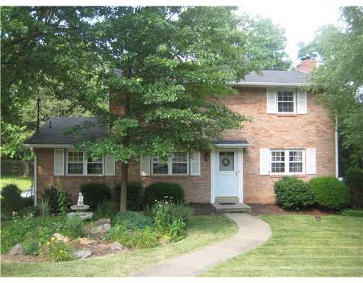 Property Photo: 122 Shippen Drive PA 15108