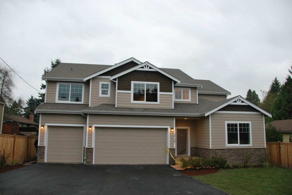 Property Photo: 2129 N 133rd St WA 98133