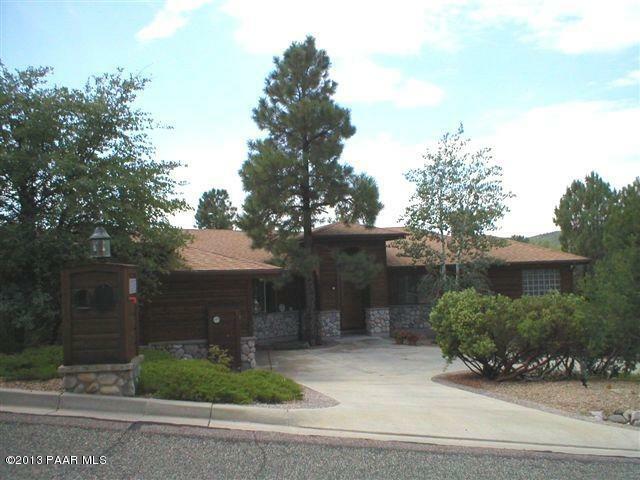 Property Photo:  1425 Escalante Drive  AZ 86303 