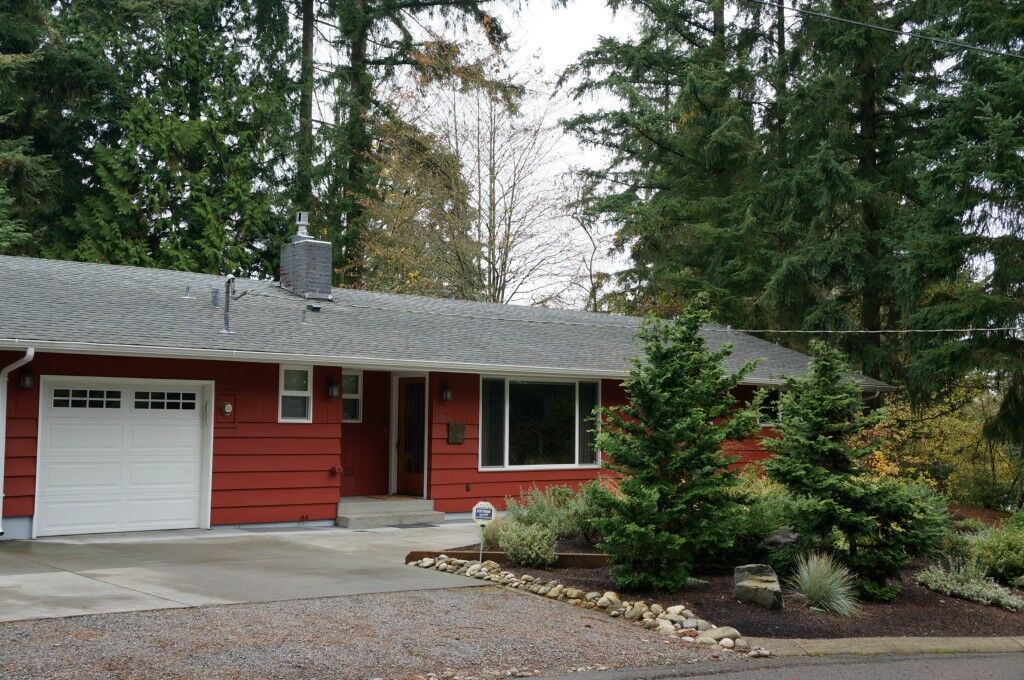 Property Photo:  2306 NE 140th St  WA 98125 