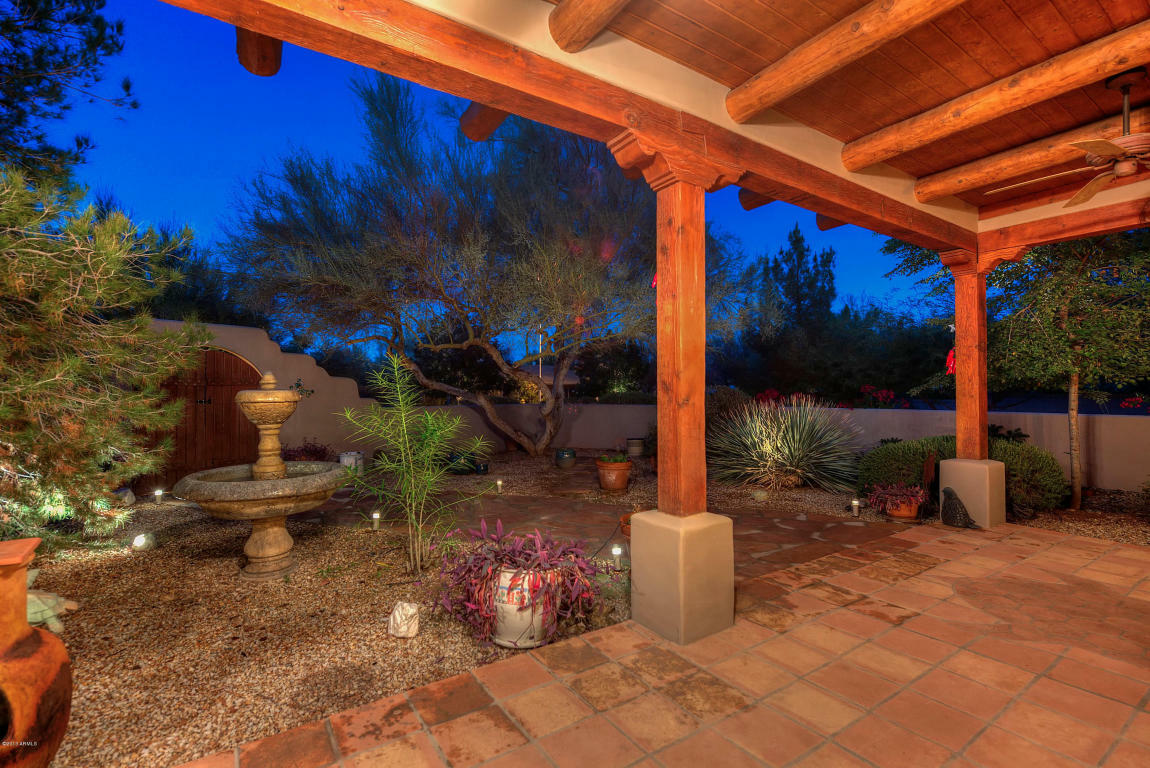 Property Photo: 4037 E Gold Dust Avenue AZ 85028