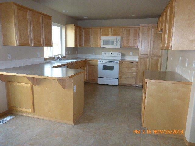 Property Photo: 18325 72nd Ave E WA 98375
