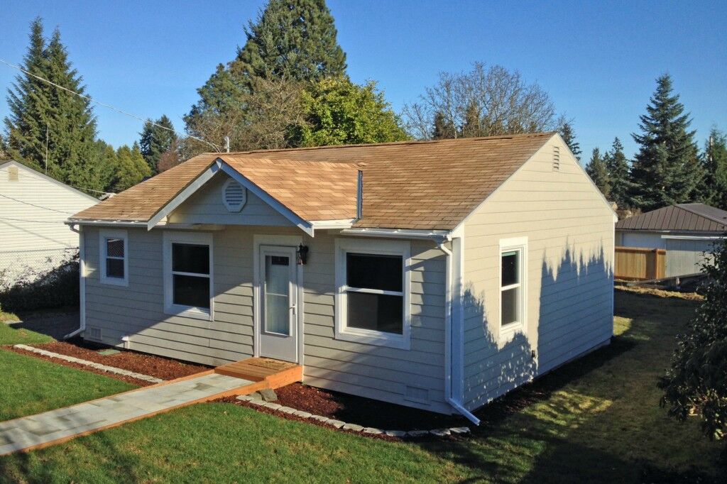 Property Photo: 15346 25th Ave NE WA 98155