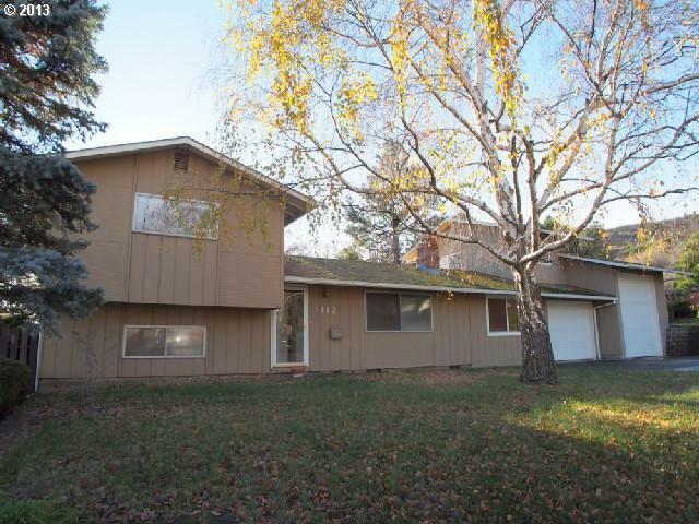Property Photo: 1112 Chinook OR 97058
