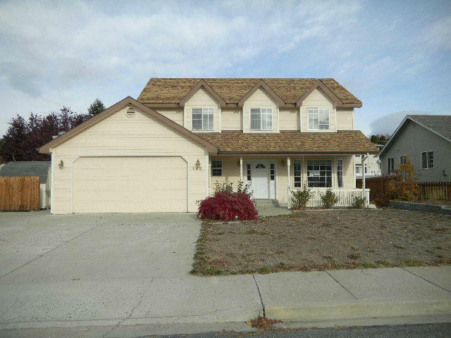 Property Photo: 142 Manhattan WA 98802