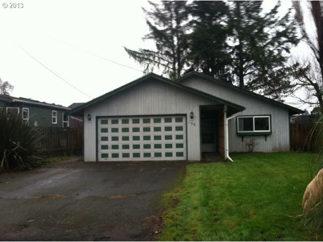 Property Photo: 158 SW Birch Ave OR 97146