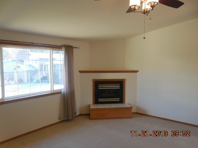 Property Photo: 27304 Village Place NW WA 98292