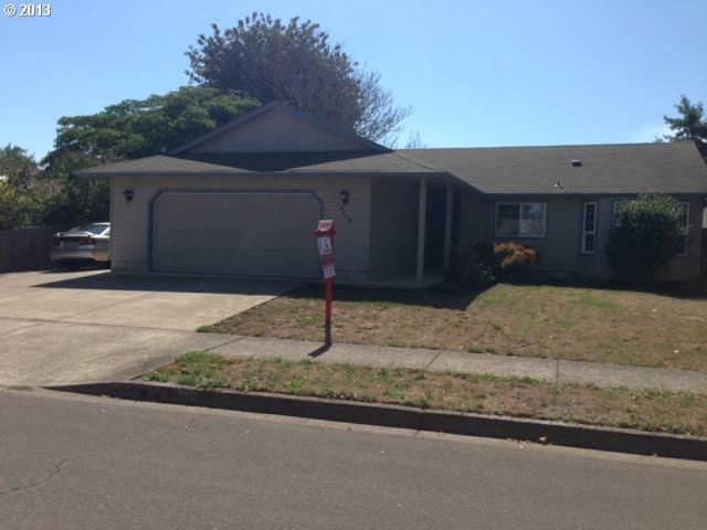 Property Photo: 4686 Concord St OR 97402
