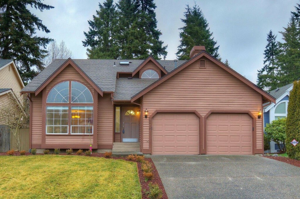 Property Photo:  2632 S 276th St  WA 98003 