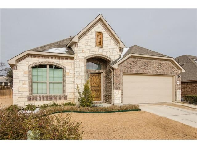 Property Photo: 907 Madrone Drive TX 78628