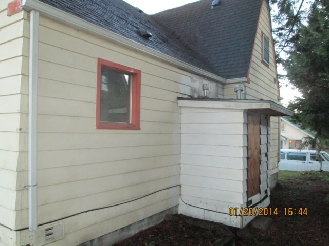 Property Photo:  2207 Howard Ave  WA 98203 