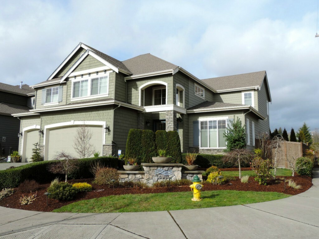 Property Photo: 10521 1st Place NE WA 98258