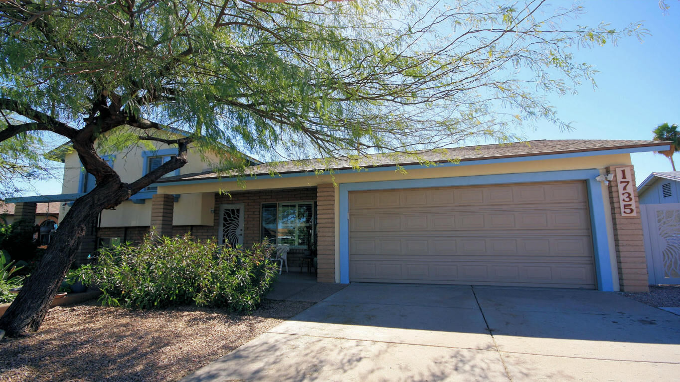Property Photo:  1735 W Pampa Avenue  AZ 85202 