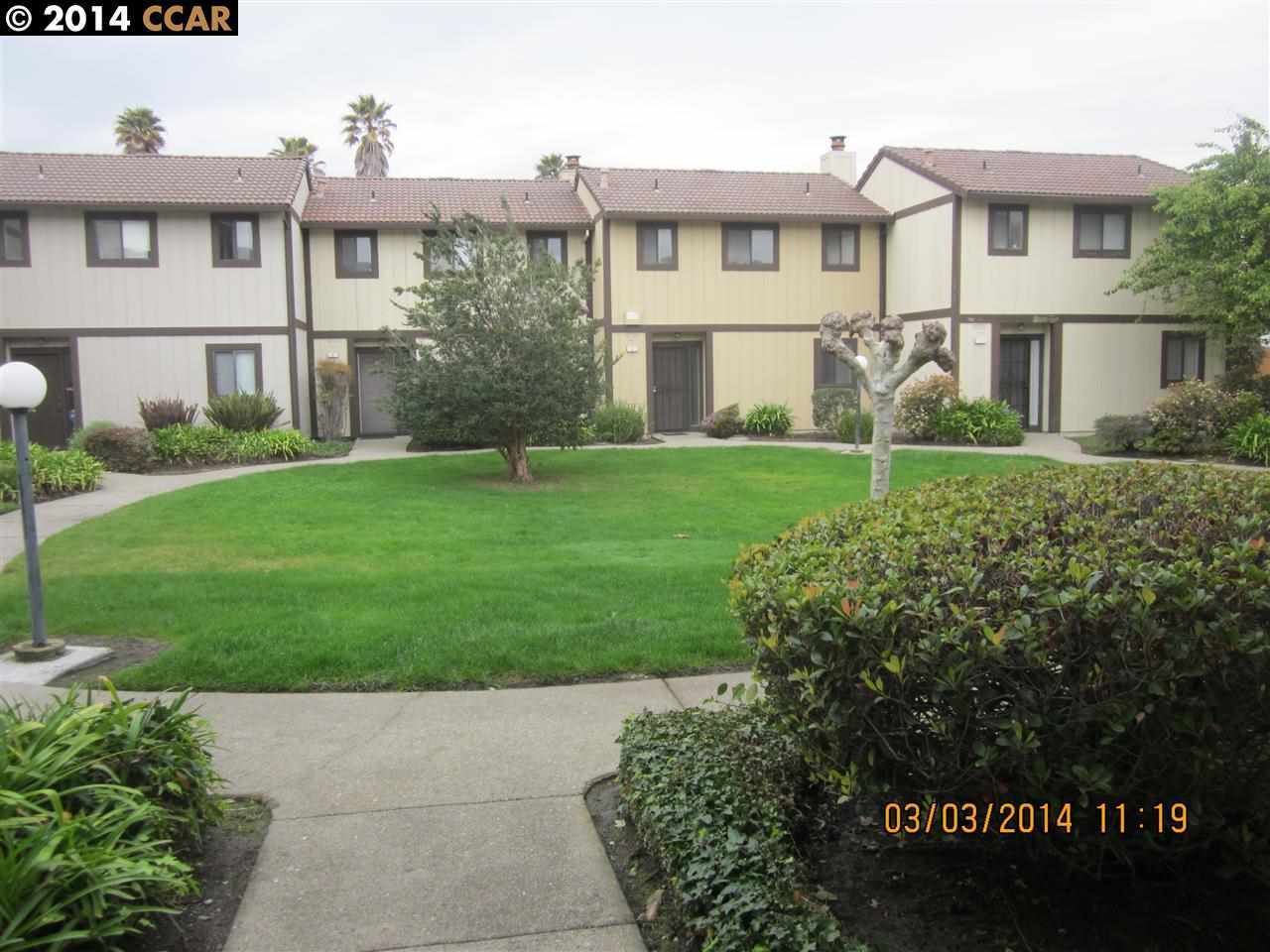 Property Photo:  2600 Giant Rd 19  CA 94806-2891 