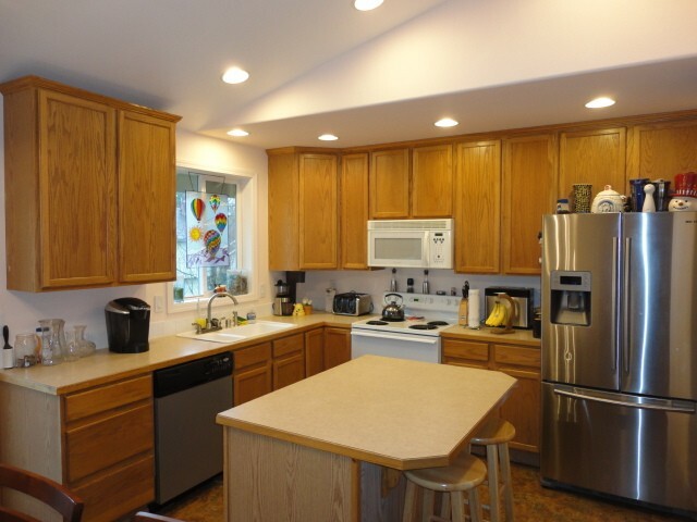Property Photo: 907 23rd Place SE WA 98002