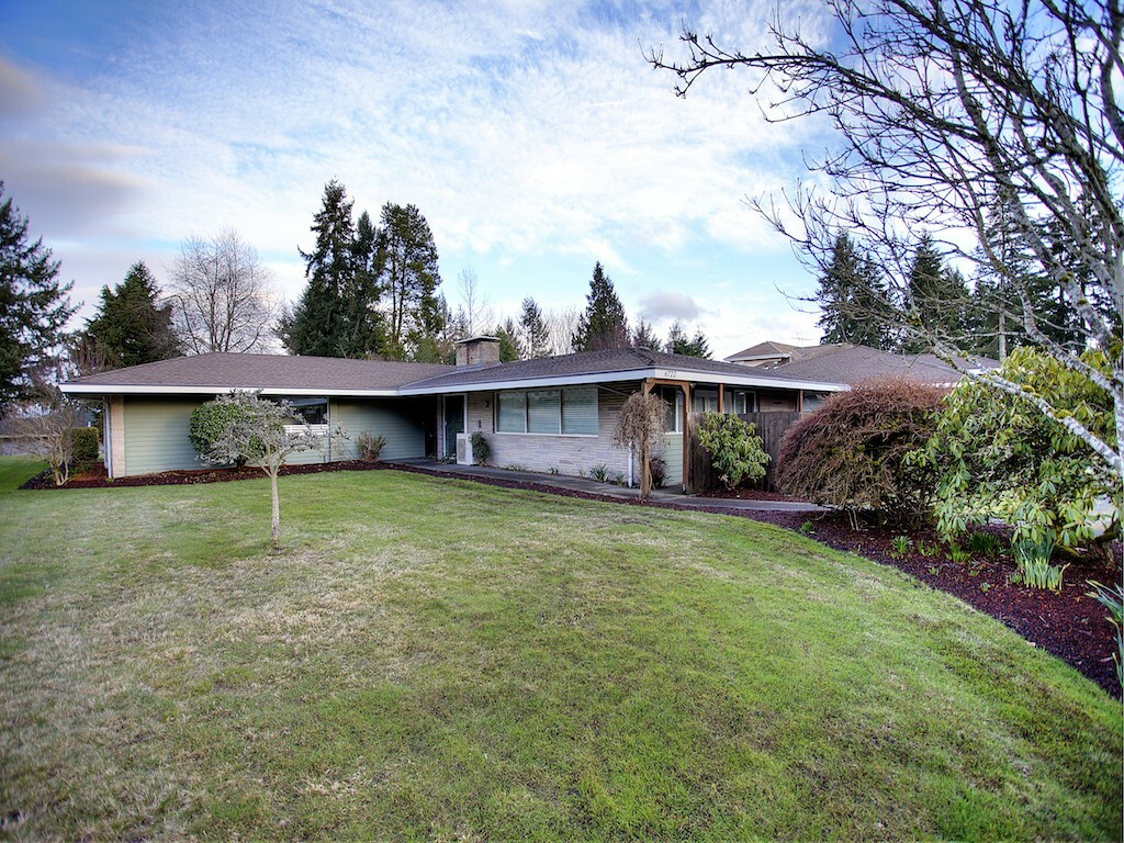 Property Photo:  6722 92nd Street E  WA 98371 