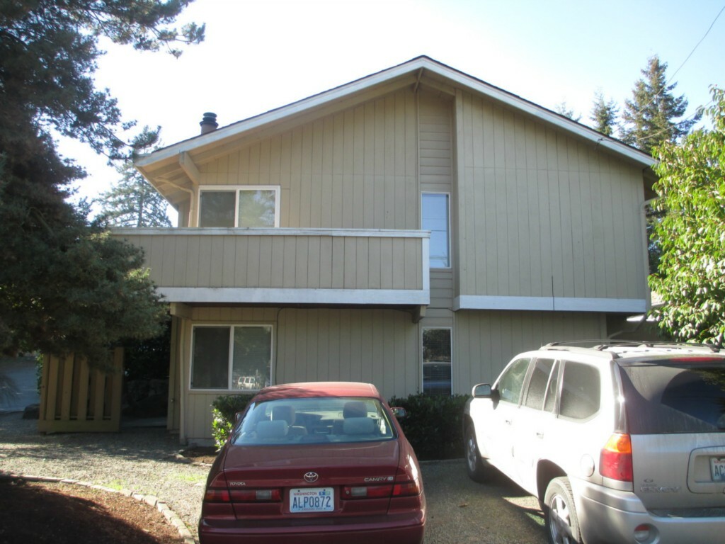 Property Photo:  3124 NE 147th Street  WA 98155 