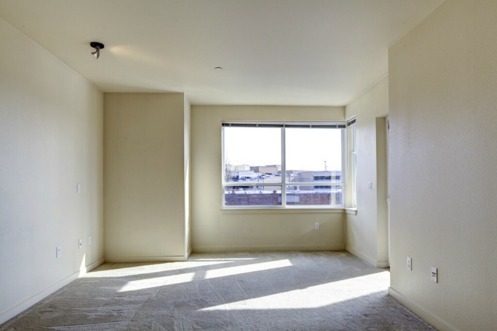 Property Photo: 5440 Leary Ave NW 413 WA 98107