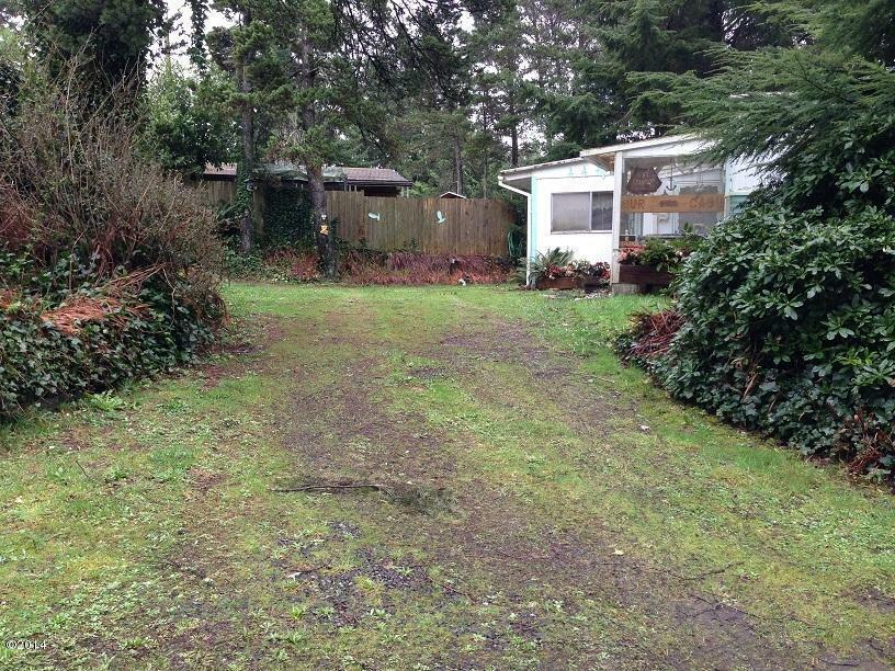 Property Photo: 524 SE Port Avenue OR 97367