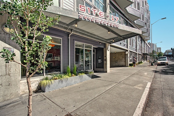 Property Photo:  2440 Western Avenue 211  WA 98121 