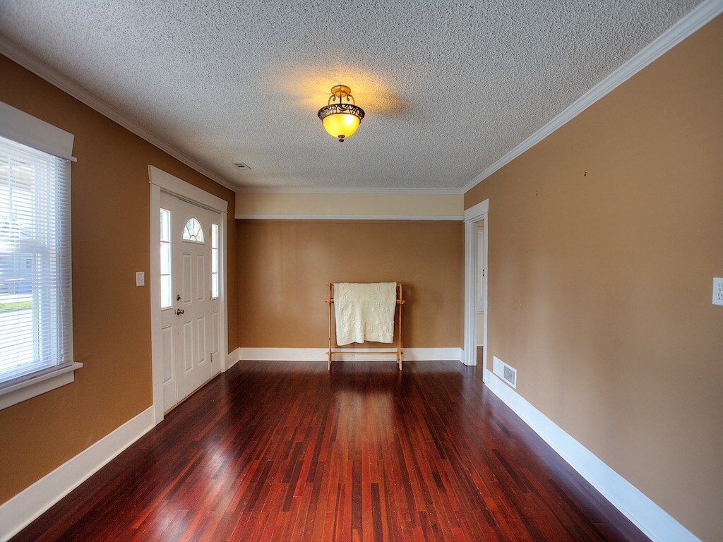 Property Photo: 719 3rd Ave NW WA 98371
